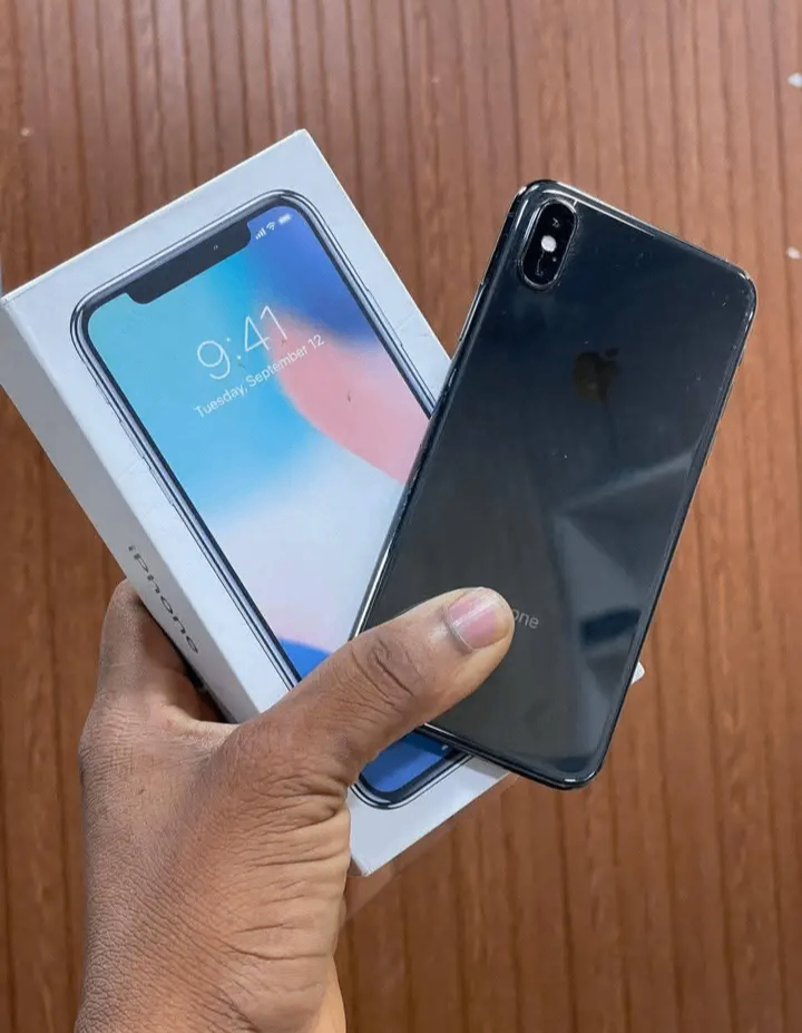 Smartphone haut de gamme débloqué