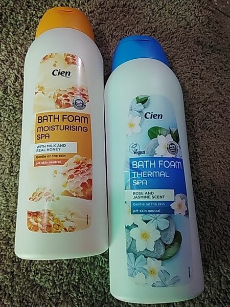 Cien BATH FOAM....