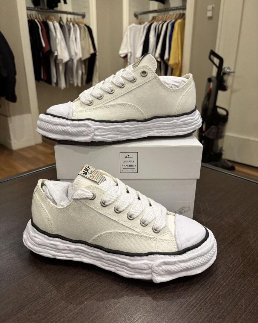 MAISON MAHIRA YASUHIRO