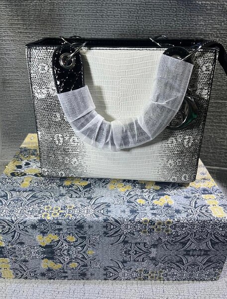 Sac à main élégant en cuir