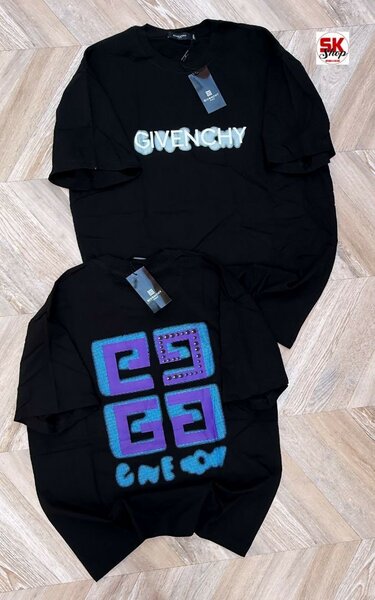 T-shirts Valentino Givenchy