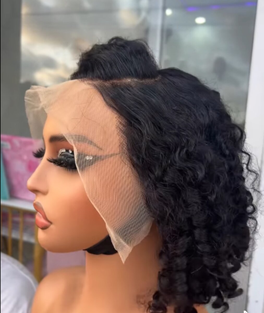 Perruque Latérale en Dentelle Frisée