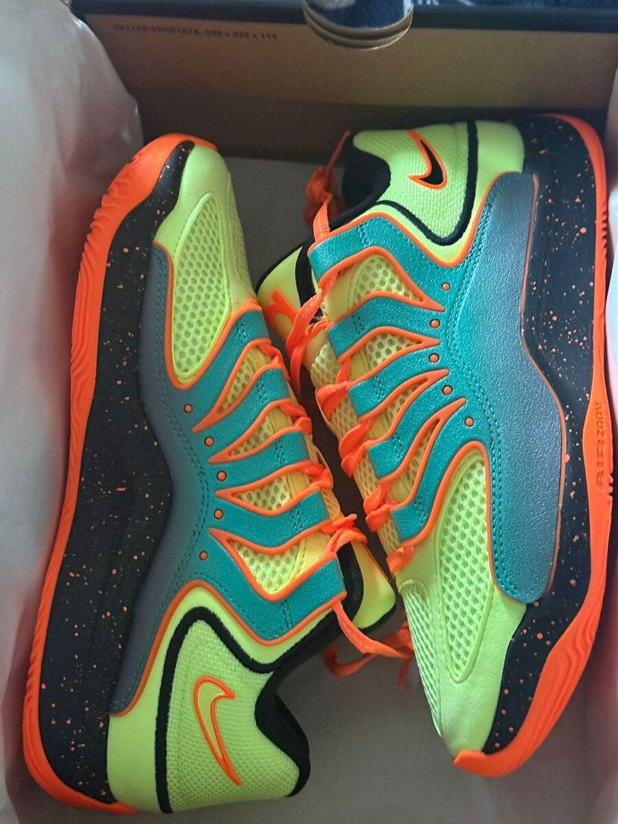 Basketball KD 18 green