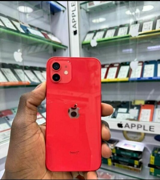 iPhone 12 Rouge - 64 Go