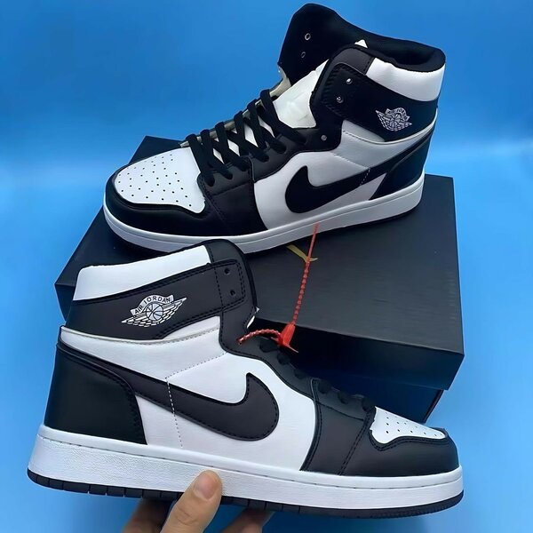 Paire de baskets