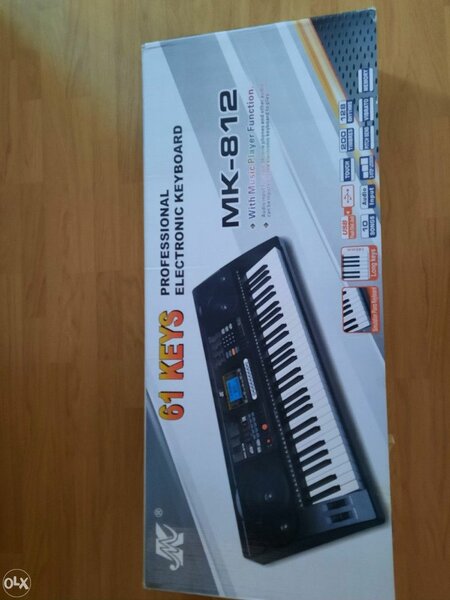 61-Key Electronic Keyboard