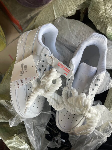 Baskets Nike blanches Air