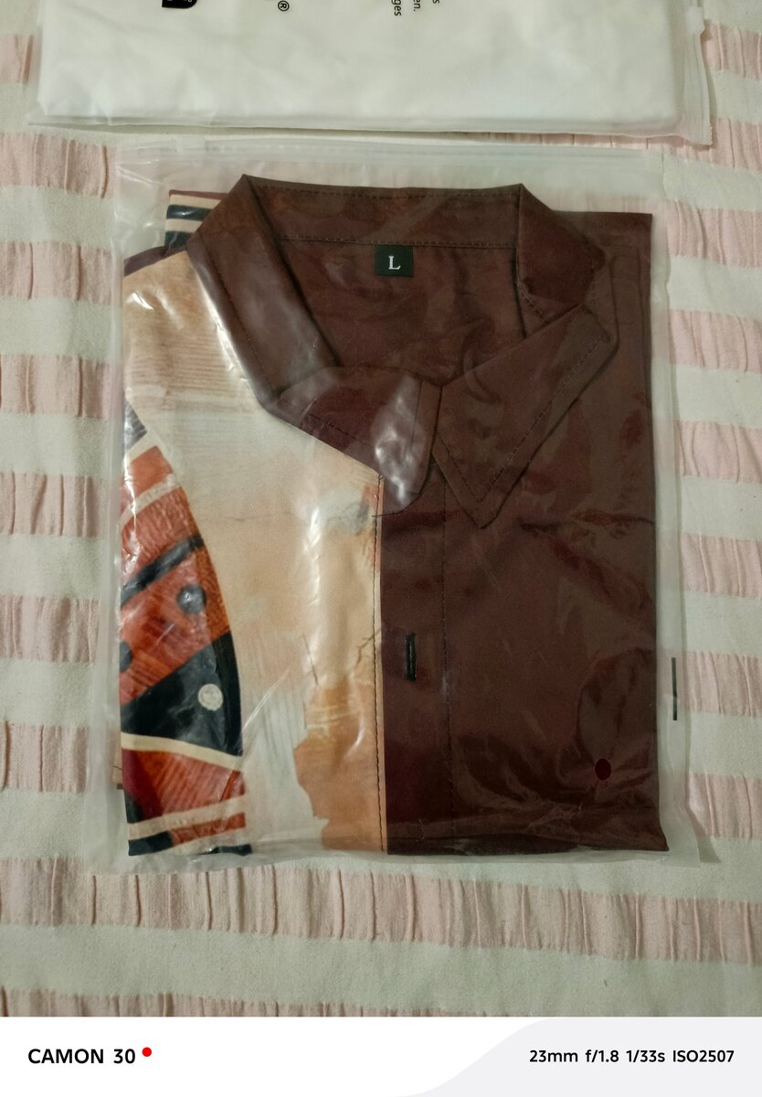 Chemise à motif artistique homme