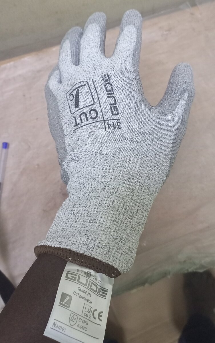 Gants antidérapants Guide