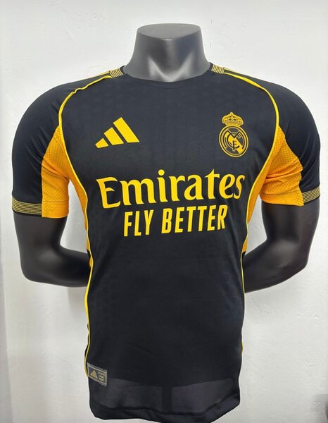 Maillot de Football Noir et Or