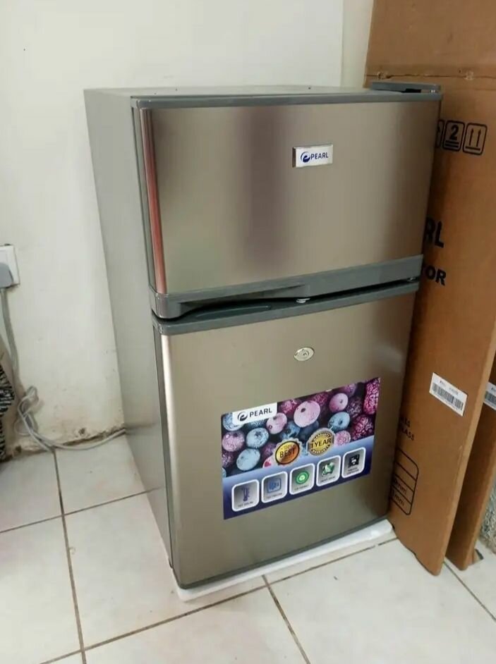 PEARL TABLE TOP REFRIGERATOR