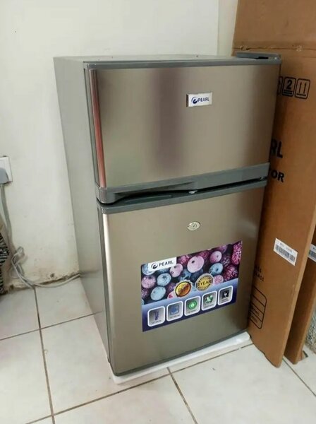 PEARL TABLE TOP REFRIGERATOR