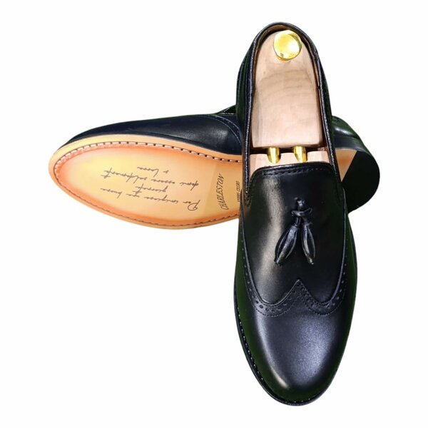 Mocassins en cuir noir élégants