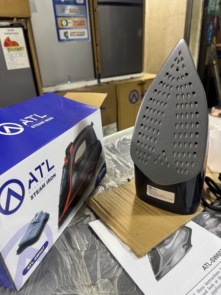 Fer à repasser vapeur ATL 2200W