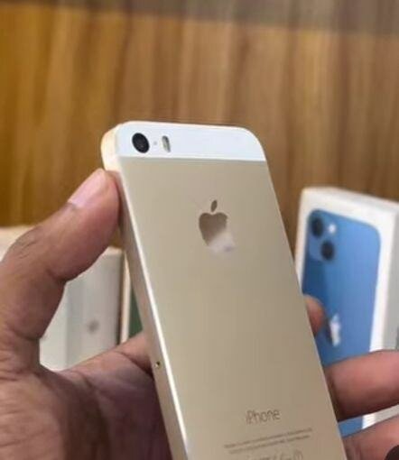 iPhone 5 modèle blanc reconditionné