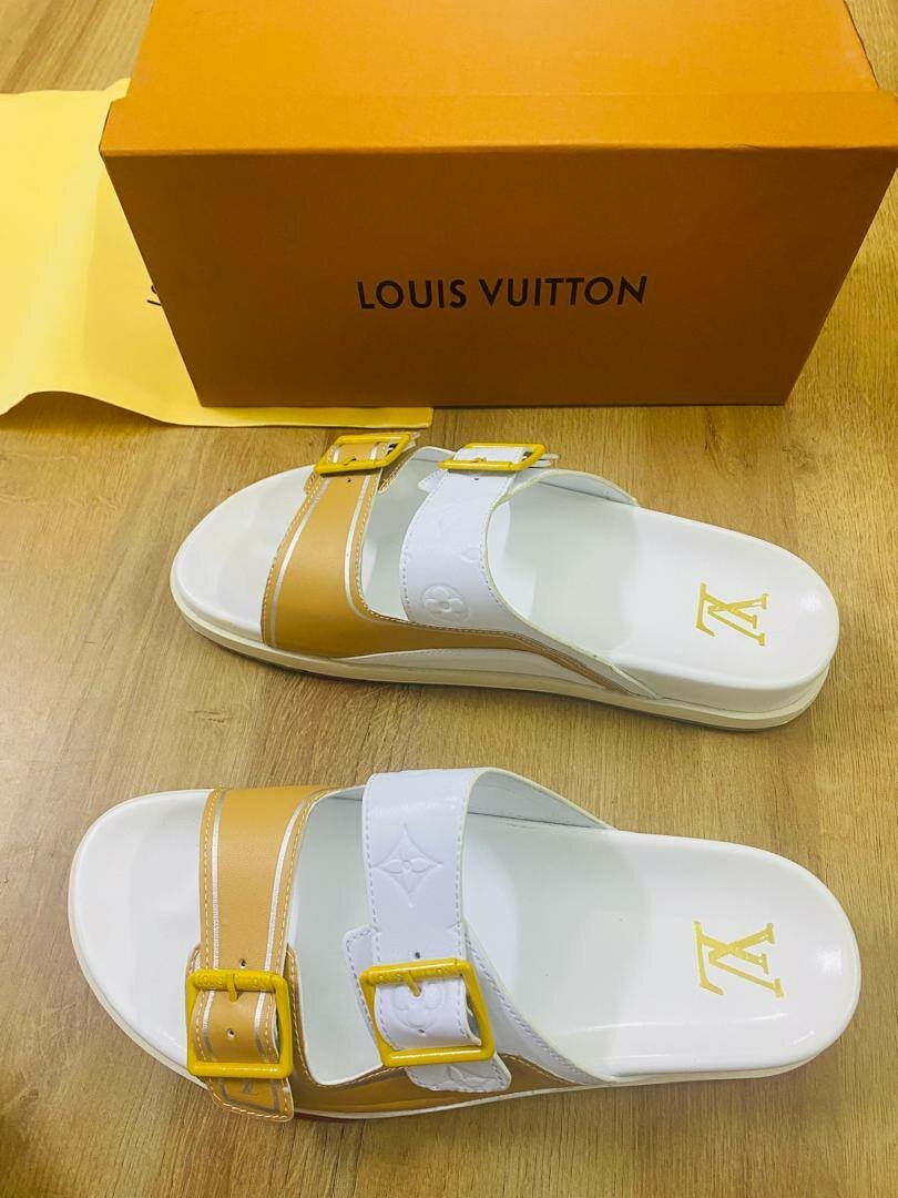 Sandales  Hommes ouis Vuitton
