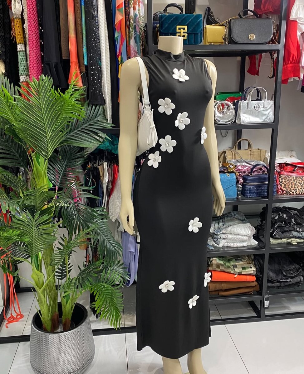 Black and white dress