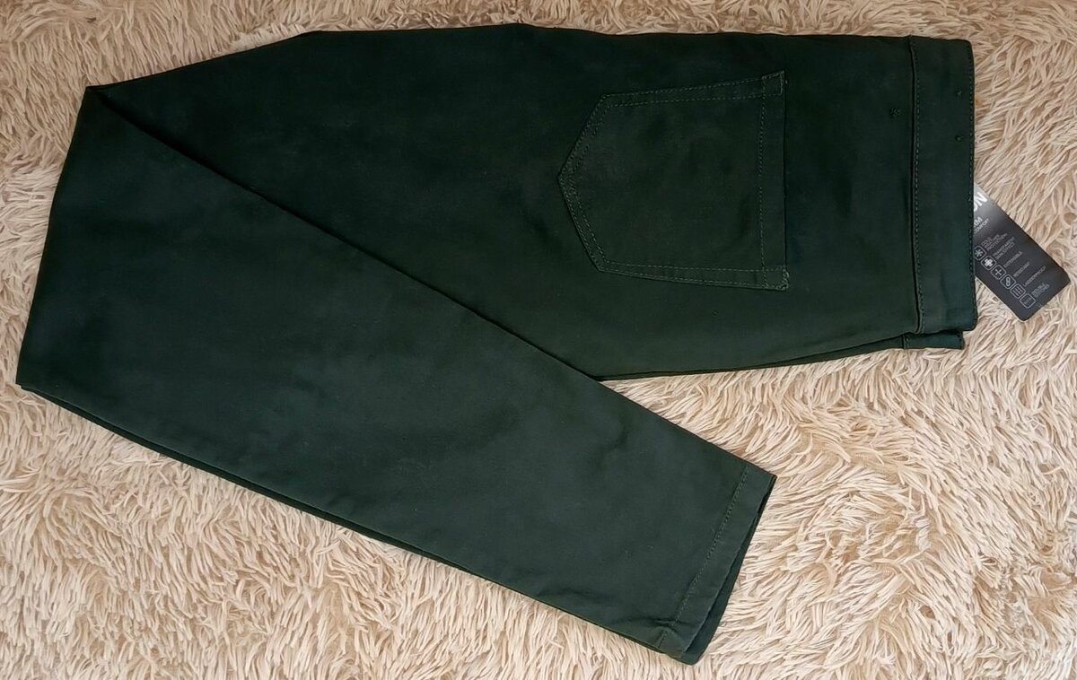 Pantalon Vert Élégant