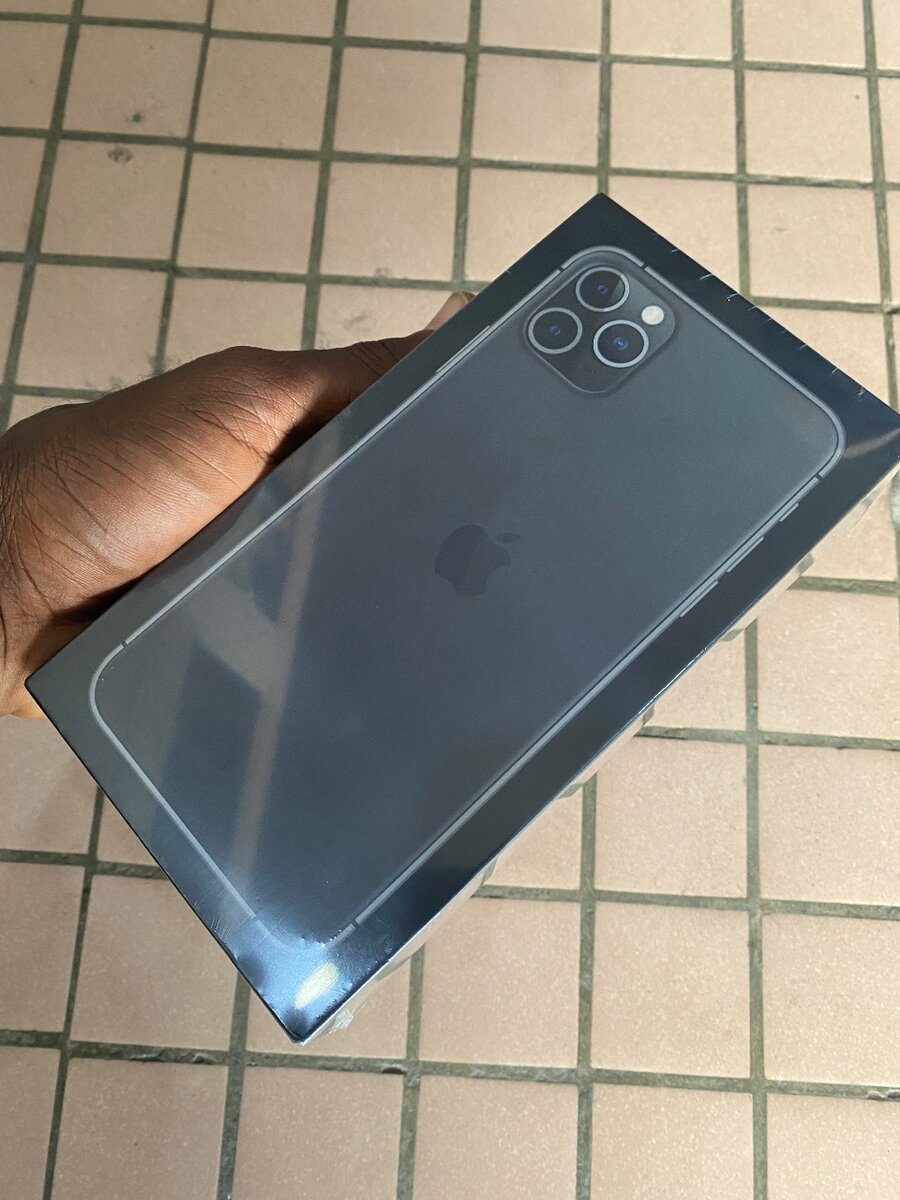 iPhone 11 Pro Max 512GB Original Factory Unlocked