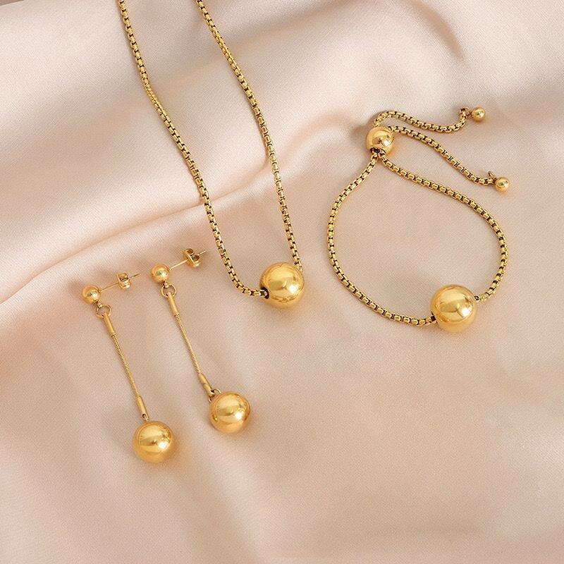 Conplet chaine femme