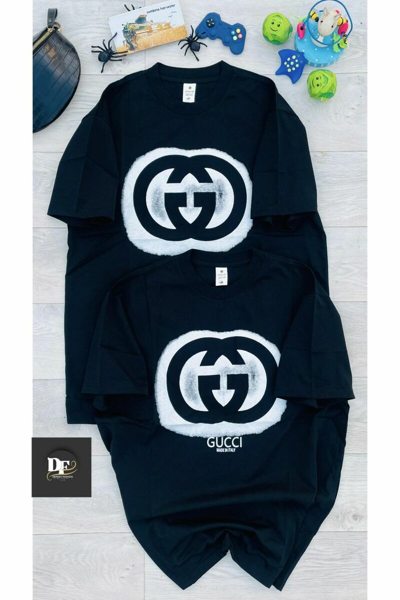 T-shirt stylé noir imprimé