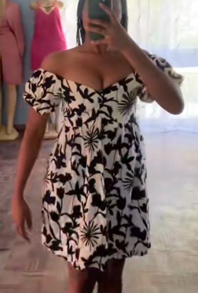 Elegant women's dress size M 