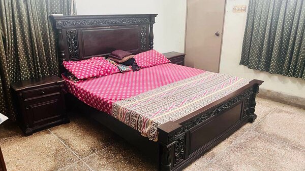 Beds dinning table