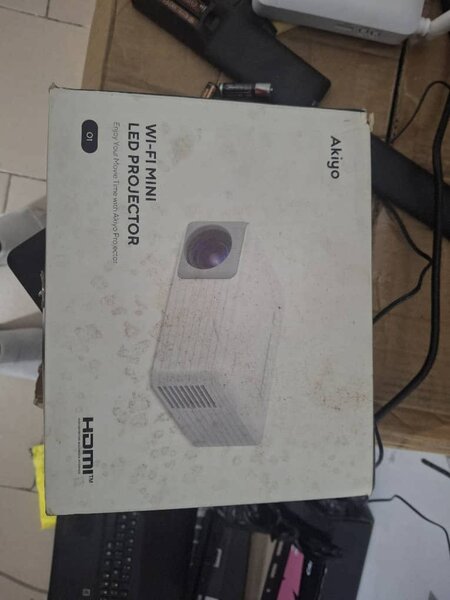 Mini projecteur LED Wi-Fi portable