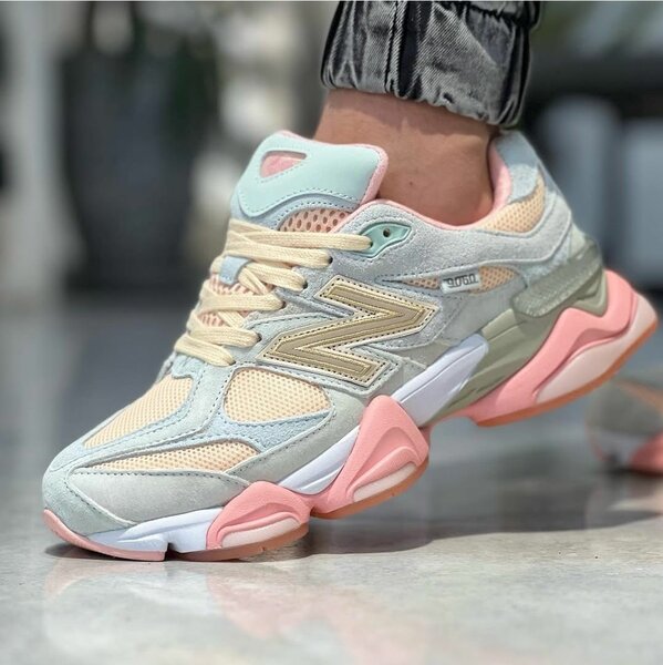 New balance 9060