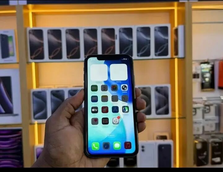 Smartphone Apple 64Go Noir