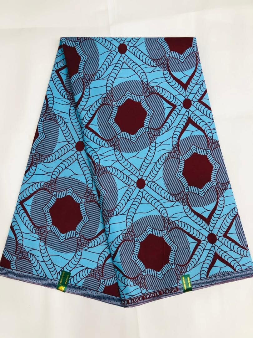 Polyester fabric with print