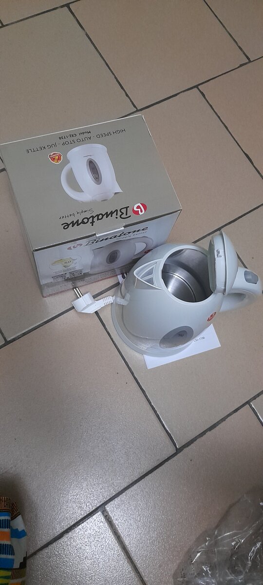 Bouilloire Électrique Binatone