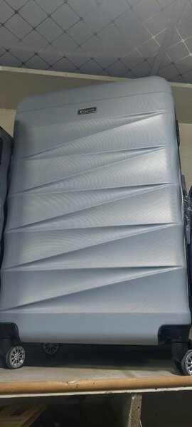 Suitcase travel Piegen