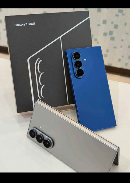 Galaxy Z Fold7 Smartphone