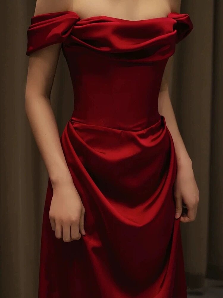 Longue robe de soirée rouge