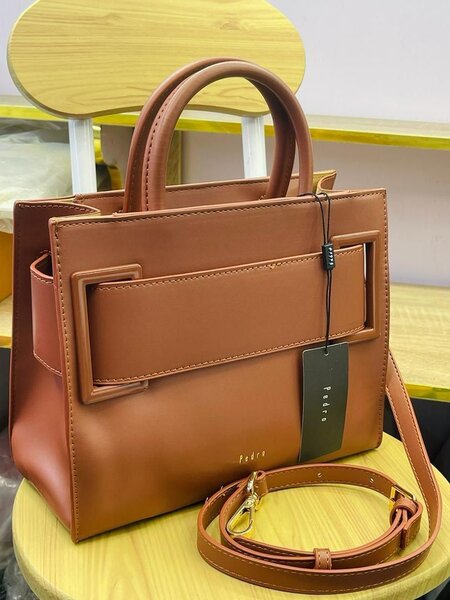 Sac à main en cuir élégante