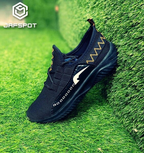 Man's running walking casual shoes