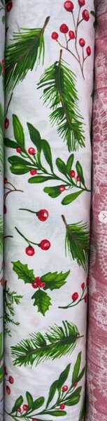 Рулон красивой узорчатой ткани Ранфорс