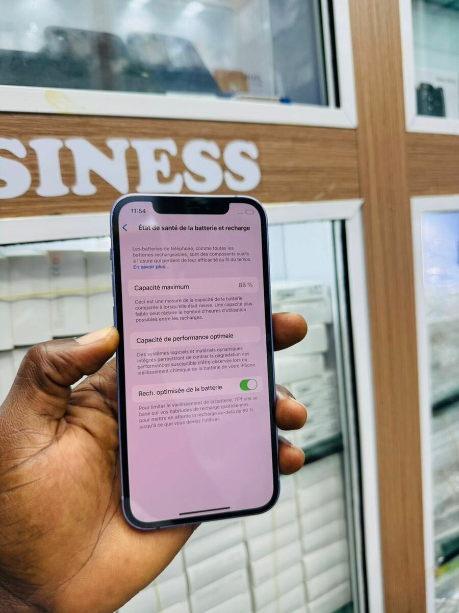 12 simple 64giga casi neuf ret