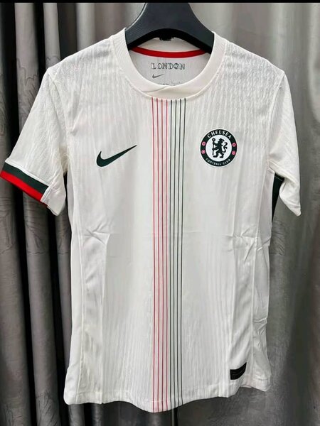 Maillots de football élégants