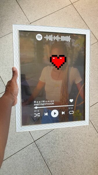 Custom framed Pictures for weddings, anniversaries