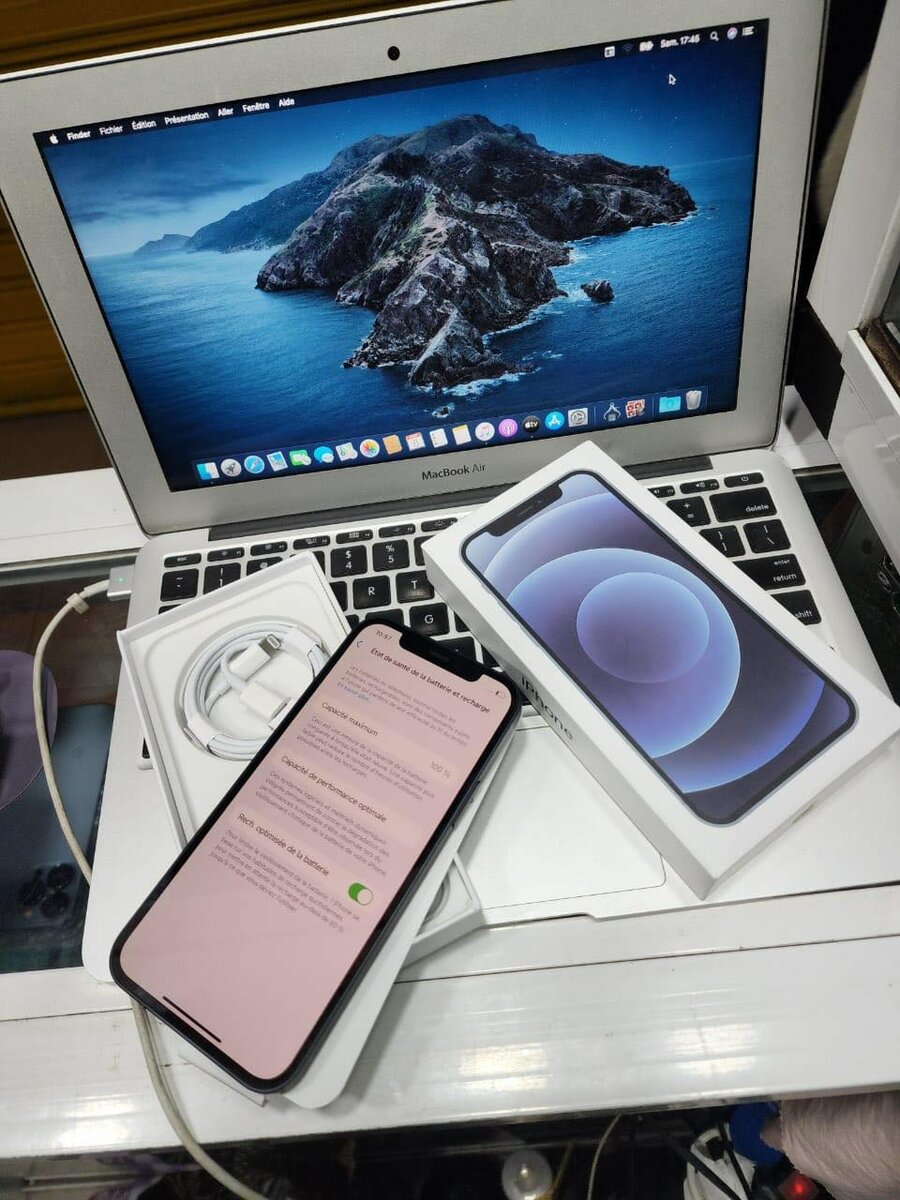 iPhone 12 simple 64GB