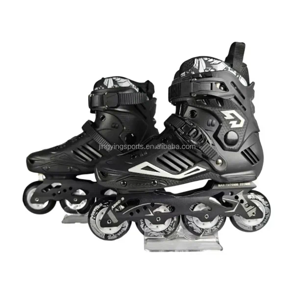 Rollers en ligne noirs robustes