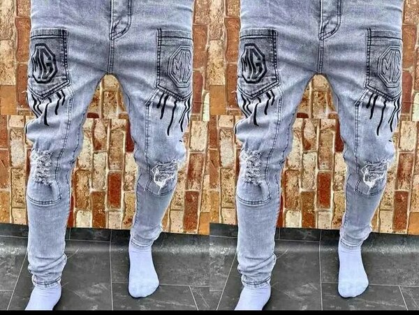 Jeans déchirés mode homme