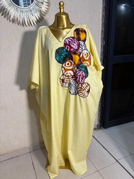 Boubous Élégants et Colorés