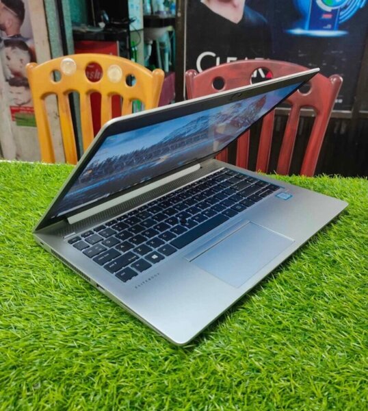 HP elite laptop, Face ID, fingerprint and touchscreen