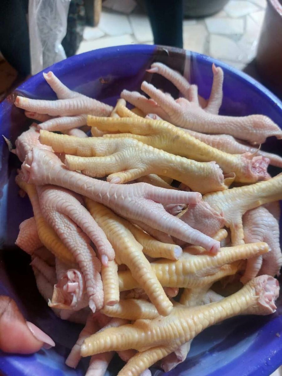 Pattes de poulet