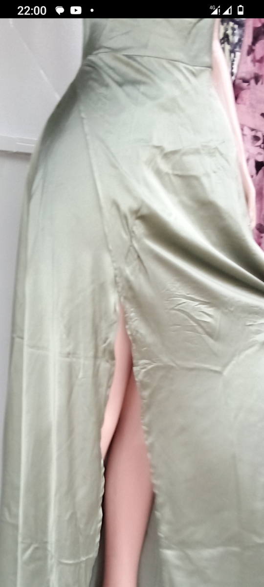 Robe longue élégante fendue