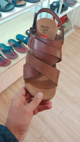 Sandal