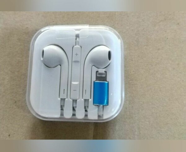 Écouteurs stéréo avec adaptateur Lightning